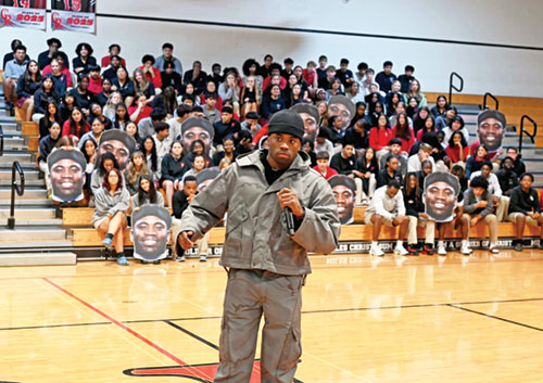 Kenny Moore II addresses Cardinal Ritter Jr./Sr. High School students on Dec. 5. (Submitted photol)